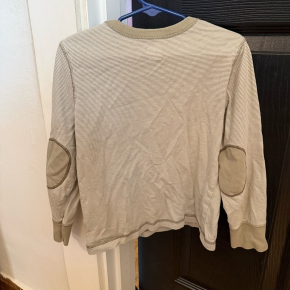 Old Navy Long Sleeve Striped Tee with Elbow Patches – Size 5T - Picture 4 of 4